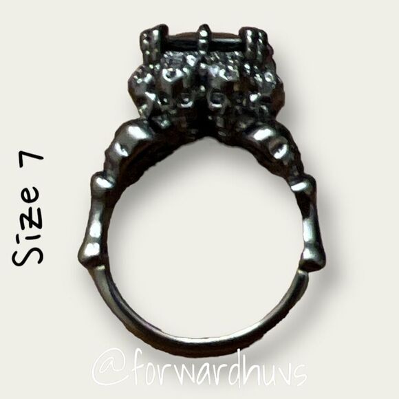 Gunmetal 90’s Steampunk Skull and Bone Victorian Goth Ring Size 7 - Picture 7 of 9